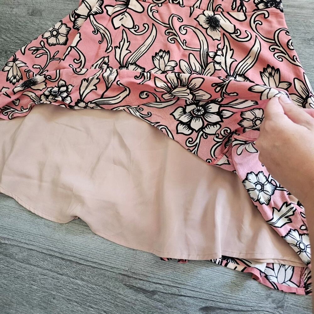 NWT For Love & Lemons Ayla Laced Up Dress in Pink Print - Picture 9 of 9